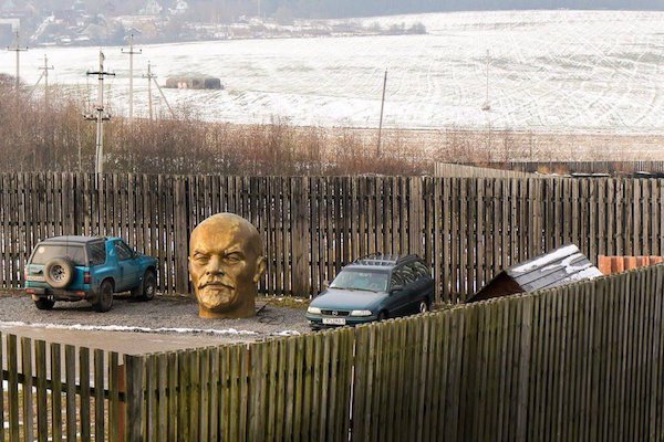 2204269 216 Russia is number one exporter of insanity! (25 Photos)