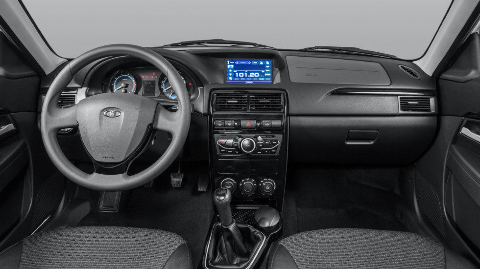 lada_priora_9