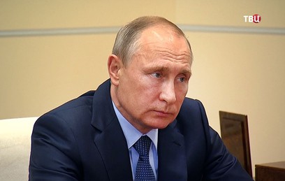 Путин потребовал не допустить снижения уровня преподавания русского языка Путин потребовал не допустить снижения уровня преподавания русского языка