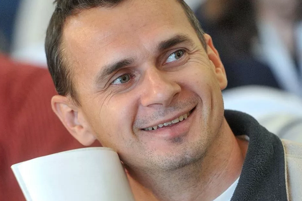Сенцов тонко указал Зеленскому на то, что проблема Украины не в Путине Сенцов тонко указал Зеленскому на то, что проблема Украины не в Путине