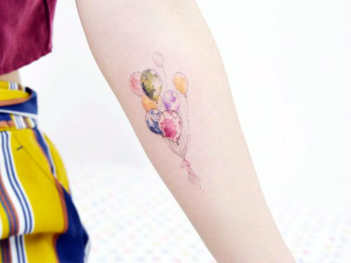 Татуировки с изображением воздушных шаров.