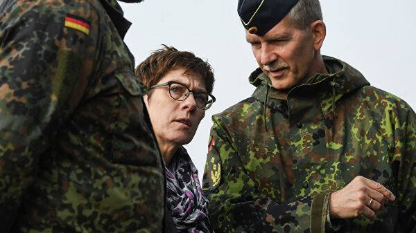 Министр обороны Германии Аннегрет Крамп-Карренбауэр Германия готовит санкции против США. Мир перевернулся!