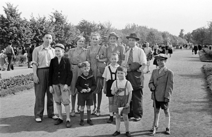 Советские дети на фотографиях 1940-1950 годов Семёна Фридлянда Советские дети на фотографиях 1940-1950 годов Семёна Фридлянда