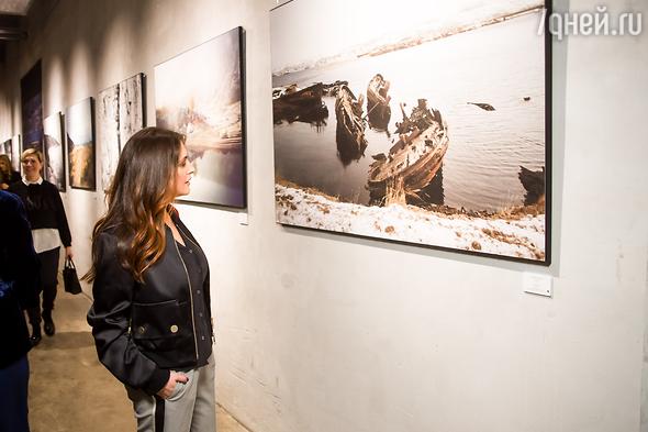 Катерина Шпица и Мария Шумакова побывали на уникальной фотовыставке Катерина Шпица и Мария Шумакова побывали на уникальной фотовыставке