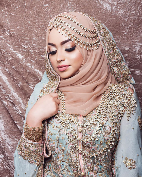 Мусульманские девушки в день свадьбы