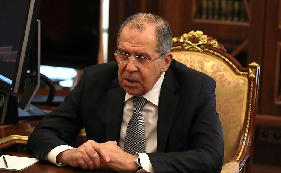 Лавров: НАТО беспрецедентно наращивает военный потенциал на границах с РФ Лавров: НАТО беспрецедентно наращивает военный потенциал на границах с РФ