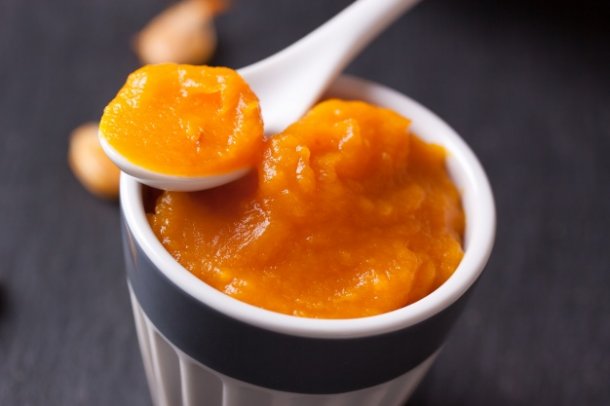 puree-pumpkin-close_1220-178