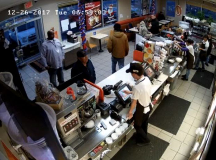 dog-rescued-note-collar-dunkin-donuts (4)