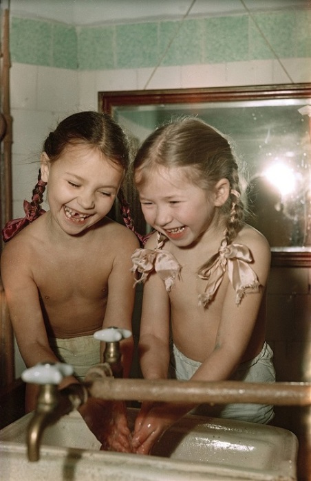 Советские дети на фотографиях 1940-1950 годов Семёна Фридлянда Советские дети на фотографиях 1940-1950 годов Семёна Фридлянда
