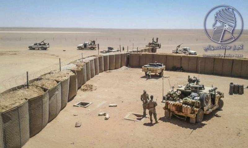 Проамериканские силы заблокированы в сирийской пустыне Проамериканские силы заблокированы в сирийской пустыне