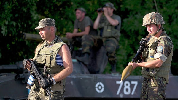 Нежелающие ехать в зону «спецоперации» украинские военные подняли бунт в Запорожье Нежелающие ехать в зону «спецоперации» украинские военные подняли бунт в Запорожье