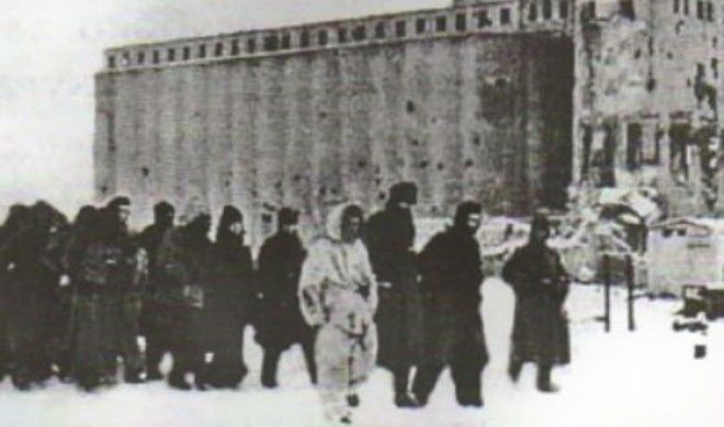 Пленные немецкие солдаты в Сталинграде