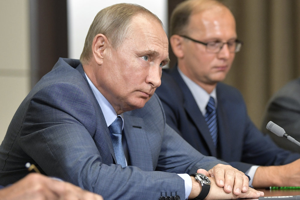 Путин: готовы принять Си Цзиньпина во Владивостоке по-семейному