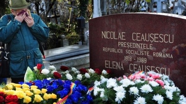 Темная сторона медали: Пока Россия радуется ЧМ-2018, ее народ пытаются разозлить и обокрасть Темная сторона медали: Пока Россия радуется ЧМ-2018, ее народ пытаются разозлить и обокрасть