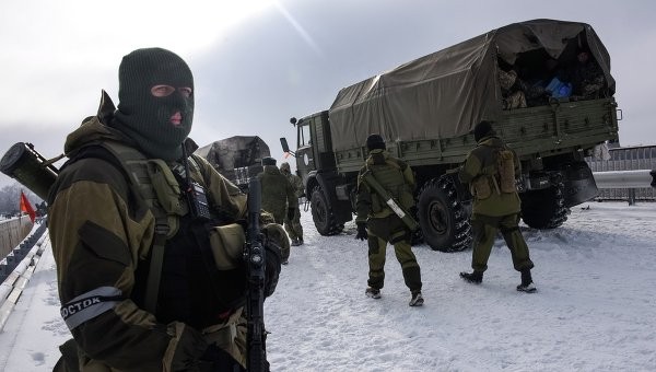 Ополчение ДНР сообщает о боях в Песках и Марьинке: заняты "две улицы"
