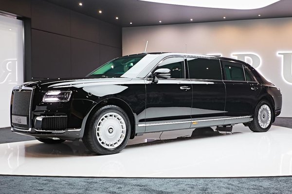 Aurus Senat