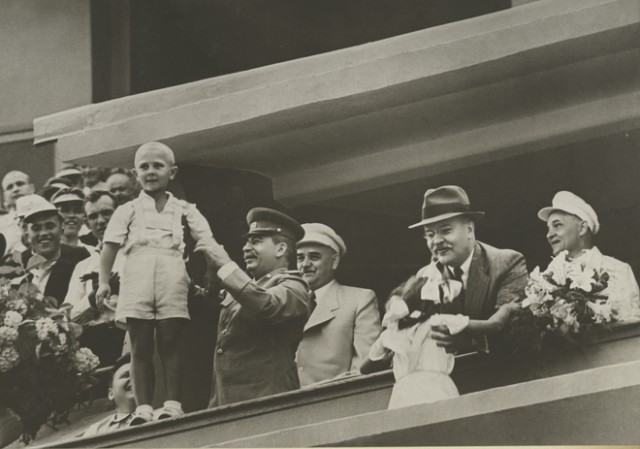 «Советские дети»: фотографии 1947 года о счастливом детстве