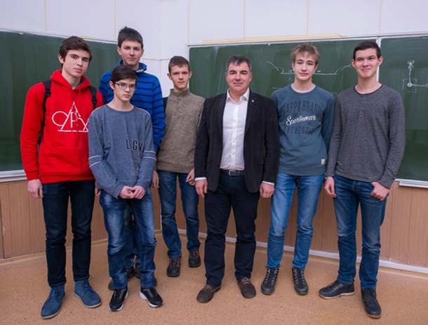 Золотые медалисты