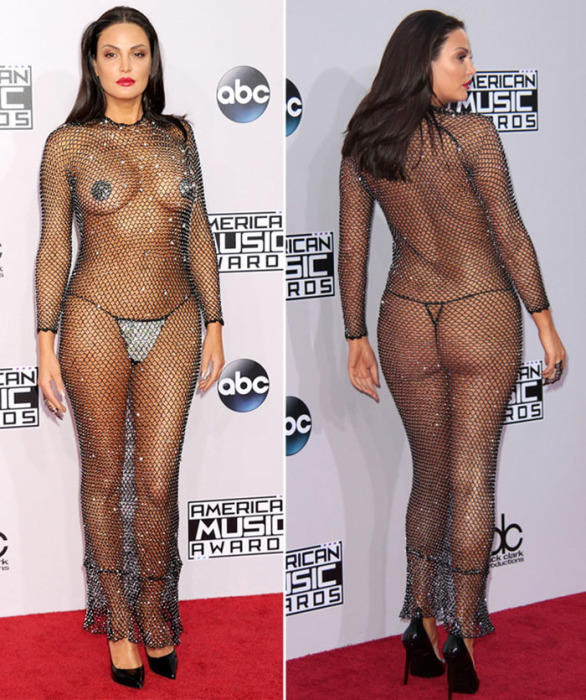 Блеона (популярная албанская певица) на вручении премии American Music Awards, 2014 г. Блеона (популярная албанская певица) на вручении премии American Music Awards, 2014 г.