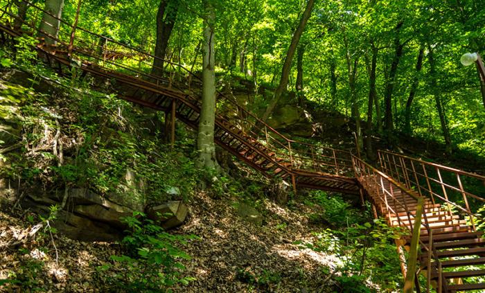 Тайна лика Христа на Кавказе (10 фото) Лестница