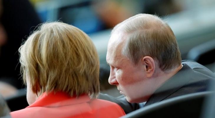 Немецкие депутаты провели проверку законности военных действий США и России в Сирии Бундестаг провел проверку законности военных действий США и России в Сирии