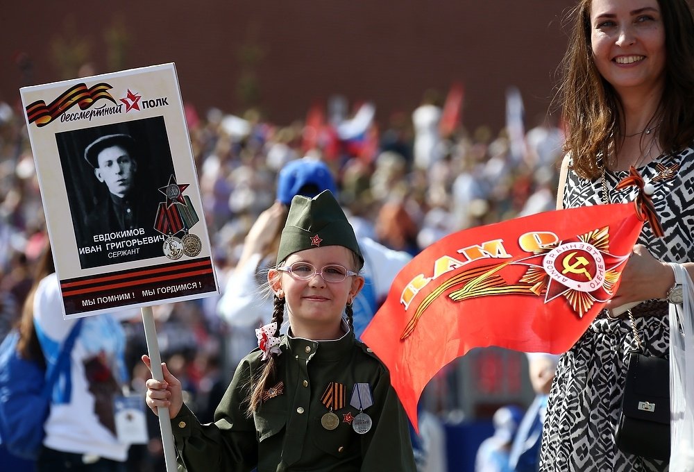 Фото к 9 мая день победы бессмертный полк