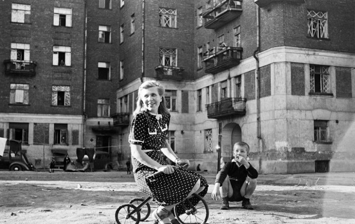 Советские дети на фотографиях 1940-1950 годов Семёна Фридлянда Советские дети на фотографиях 1940-1950 годов Семёна Фридлянда