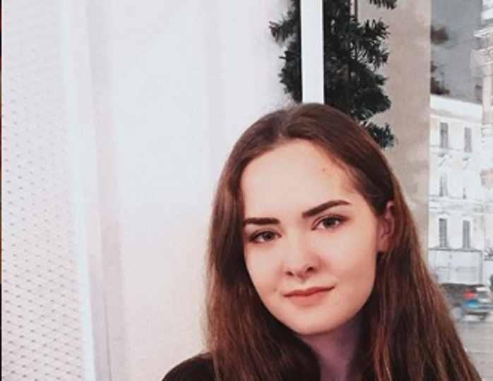 «Это имя, с которым я живу уже пять лет»: дочь Евгения Осина Агния стала Милаславой