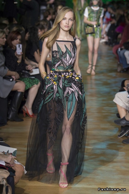 Elie Saab Весна-Лето 2018 Elie Saab Весна-Лето 2018