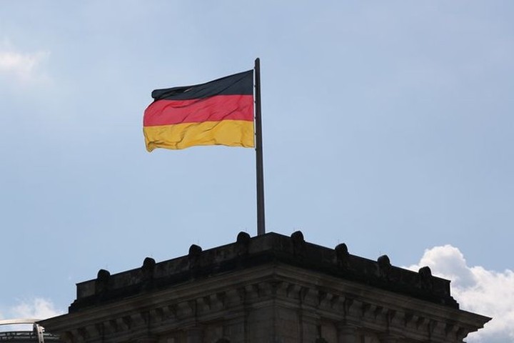 Индекс делового климата в Германии в сентябре снизился до 103,7 пункта