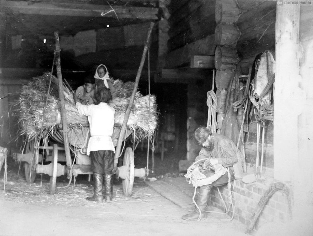 Лобовиков Сергей Александрович // Вятский «мужицкий фотограф» / Фото 1890 - 1914г.г. Лобовиков Сергей Александрович // Вятский «мужицкий фотограф» / Фото 1890 - 1914г.г.