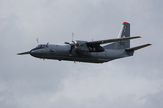 Во время жесткой посадки Ан-26 под Саратовом погиб военнослужащий