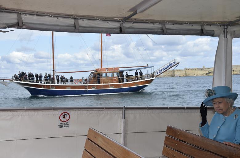 Королева Елизавета II
