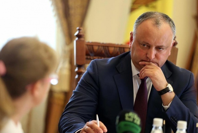Додон заявил, что Молдова желает получать российский газ в обход Украины Додон заявил, что Молдова желает получать российский газ в обход Украины