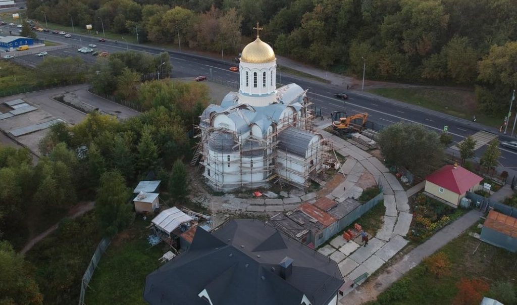 Храм в честь преподобного Сергия Радонежского на улице Василия Петушкова будет введен в эксплуатацию к лету