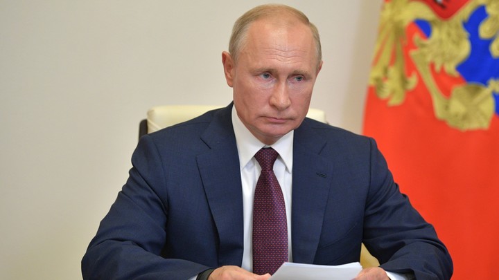 "Не следует размахивать бритвой": Путин объяснил, как надо защищать интересы России