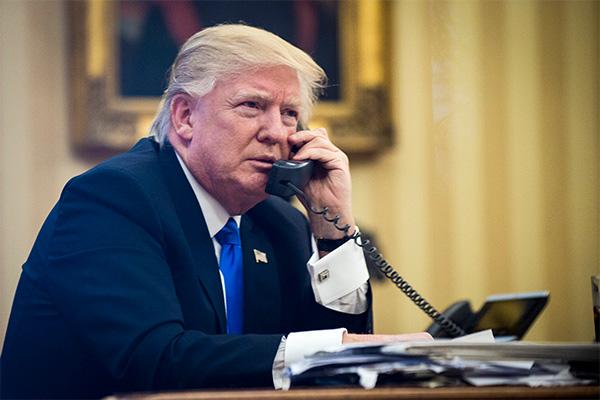 Трамп узнает о России каждое утро Дональд Трамп