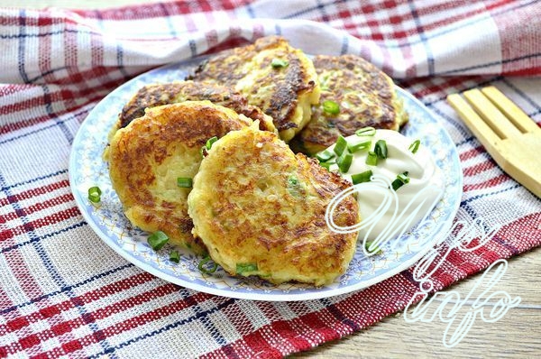 рецепт Картофельные оладьи с сыром