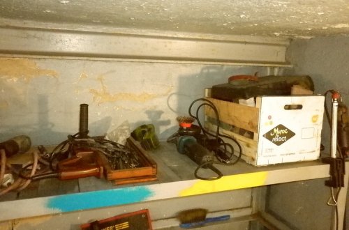 Now the angle grinder is bought, Makita for 150 mm disks.
