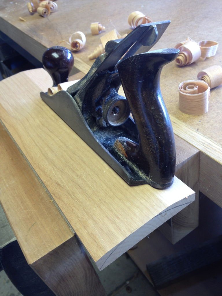 Кофейный столик из шины