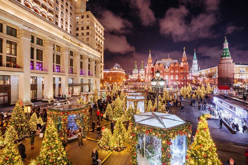 Москва, окутанная праздничным волшебством Москва, окутанная праздничным волшебством москва, новый год, праздник, рождество, россия, столица, фото