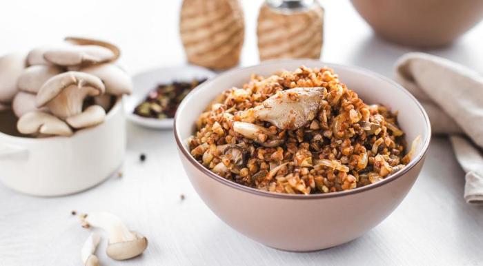 Гречка с грибами по-восточному. \ Фото: ideireceptov.ru. 8 бесподобно вкусных блюд из гречки, которые придутся по вкусу истинным гурманам