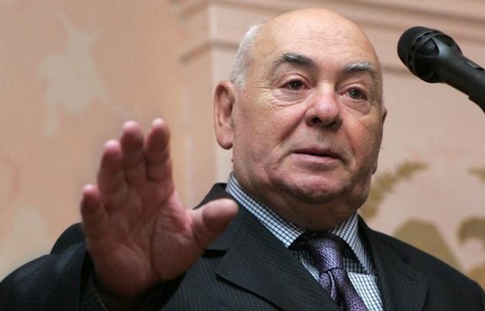 Анатолий Равикович – актёр, который в жизни повторил судьбу своего нелюбимого киногероя Хоботова