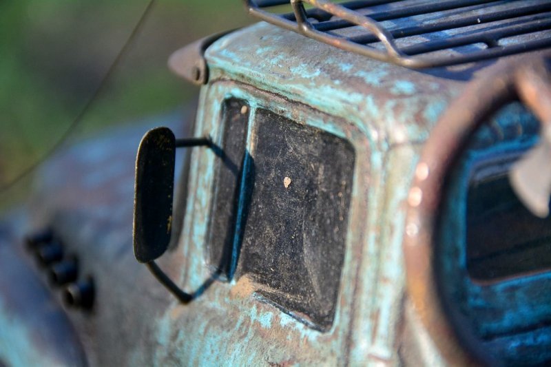 Сногсшибательная модель пикапа Ford F-100 Сногсшибательная модель пикапа Ford F-100 ford, rc модель, авто, автомобили, игрушка, моделизм, своими руками