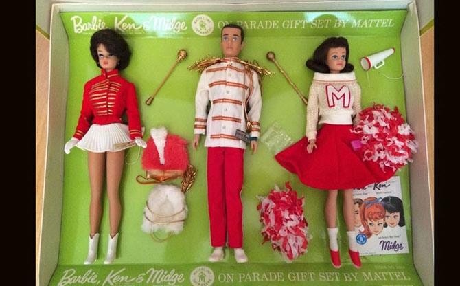 10 самых дорогих кукол Барби и аксессуаров для неё