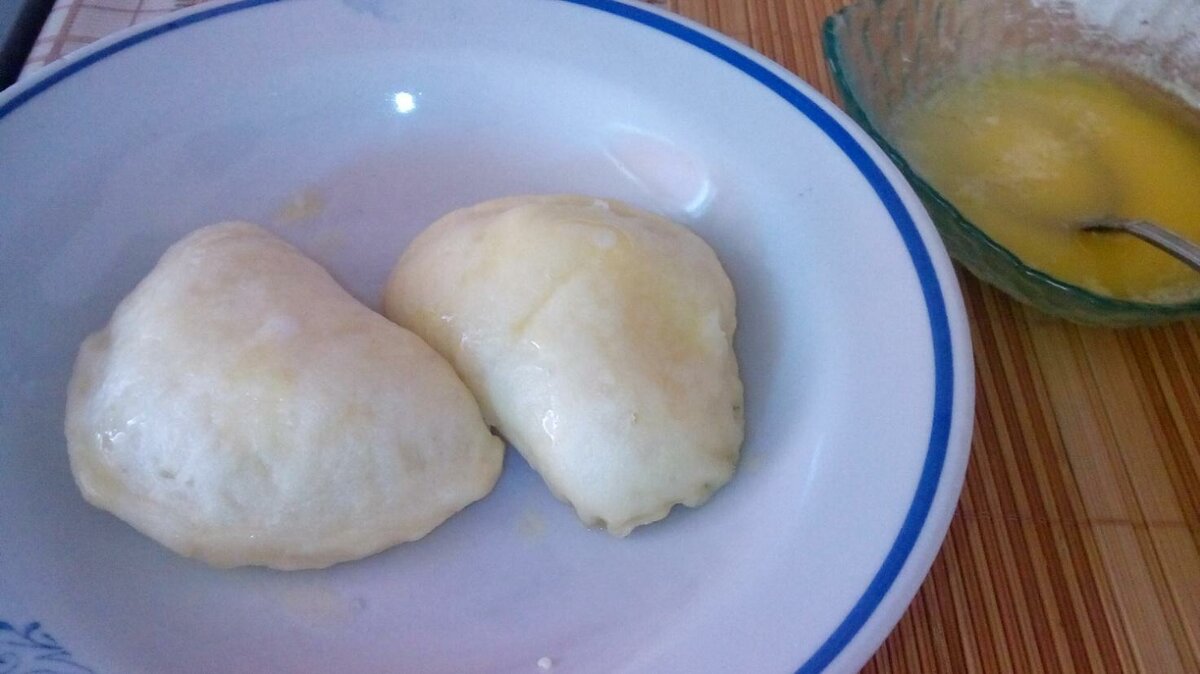 Поливаем сливочным маслом