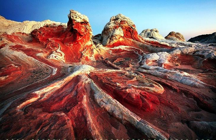 Цветная пустыня США. Жажда цветов и красок. 11 самых необычных и загадочных пустынь нашей планеты. Фото с сайта NewPix.ru