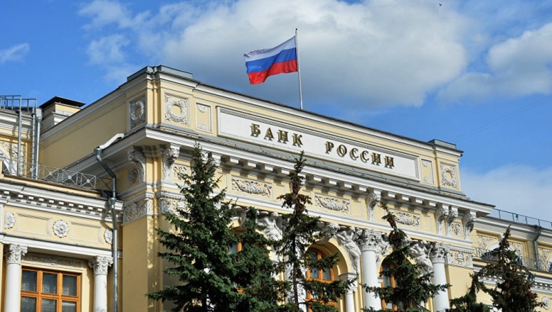 Банк России не исключает санкций против карт «Мир»