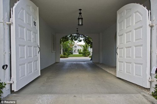 В США продаётся особняк Аль Капоне (8 фото)