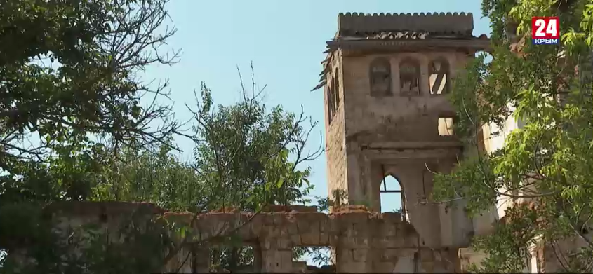 В крымском селе разрушается старинная усадьба, пережившая два пожара